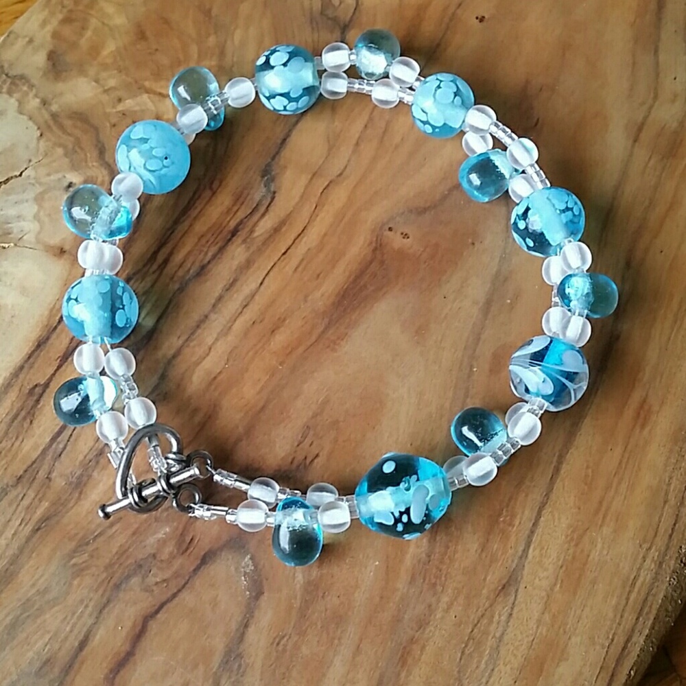 NWOT White and Aqua Bracelet